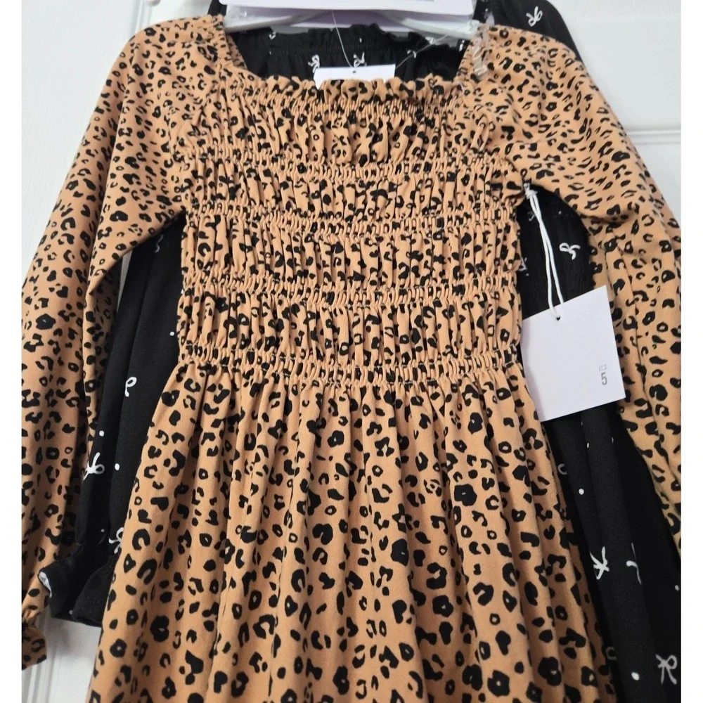 Btween Girls Two Pack of Dresses Size 5. With‎ hair Accessories NWT